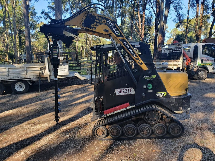 Digga PDX2 auger drive combo package for skid steers up to 50Hp Earthmoving Warehouse